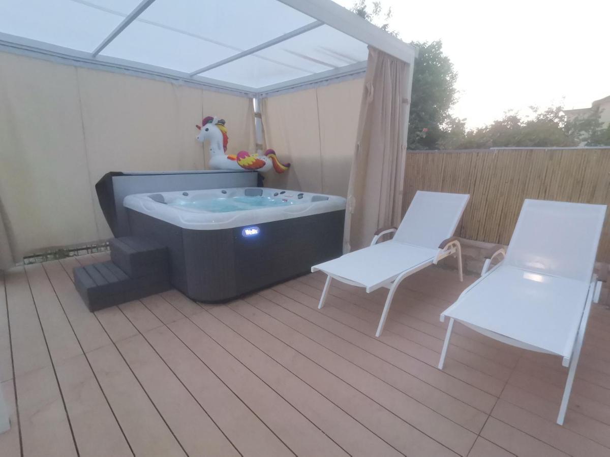 Apartman Hola Novigrad  Luaran gambar