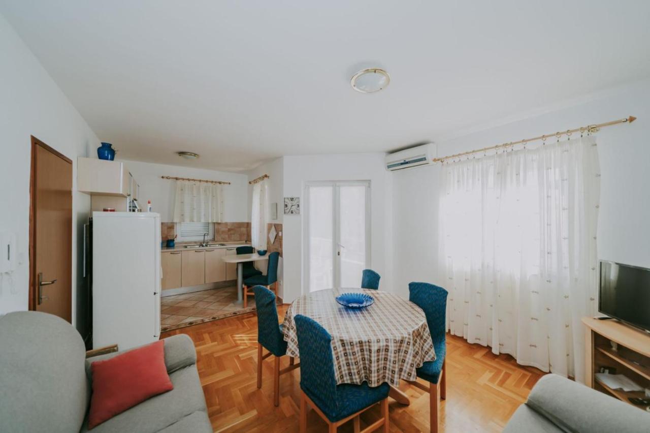Apartman Hola Novigrad  Luaran gambar